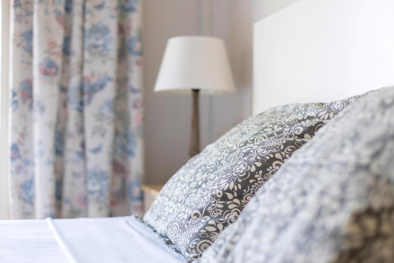 Lodging Apartments Guell Gaudi Barcelona Luaran gambar