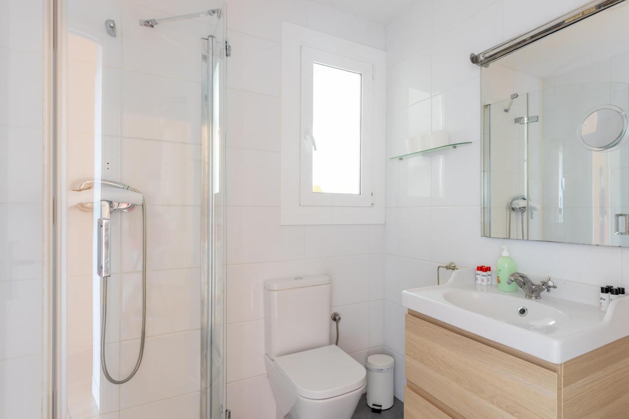 Lodging Apartments Guell Gaudi Barcelona Luaran gambar